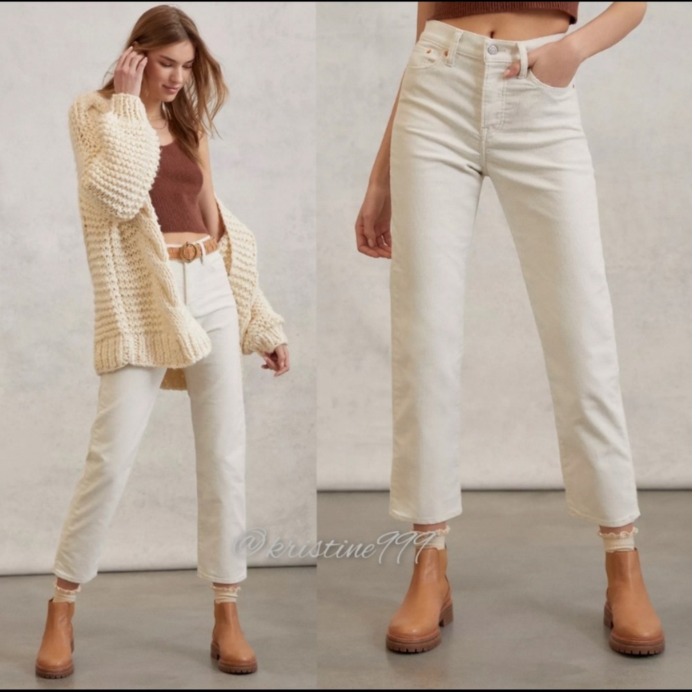 Levi’s Wedgie Straight Corduroy Jeans